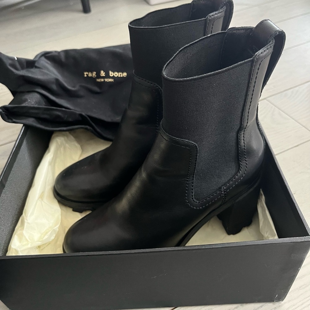 Rag & Bone Shiloh Black Heeled Chelsea Boot - Picture 4 of 6
